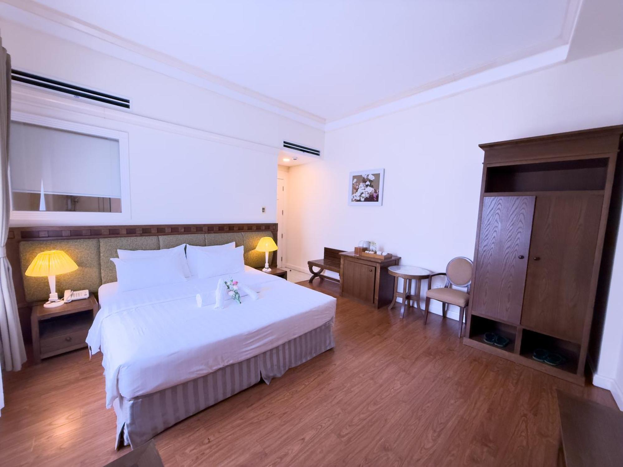 Phoenix Hotel Вунгтау Экстерьер фото