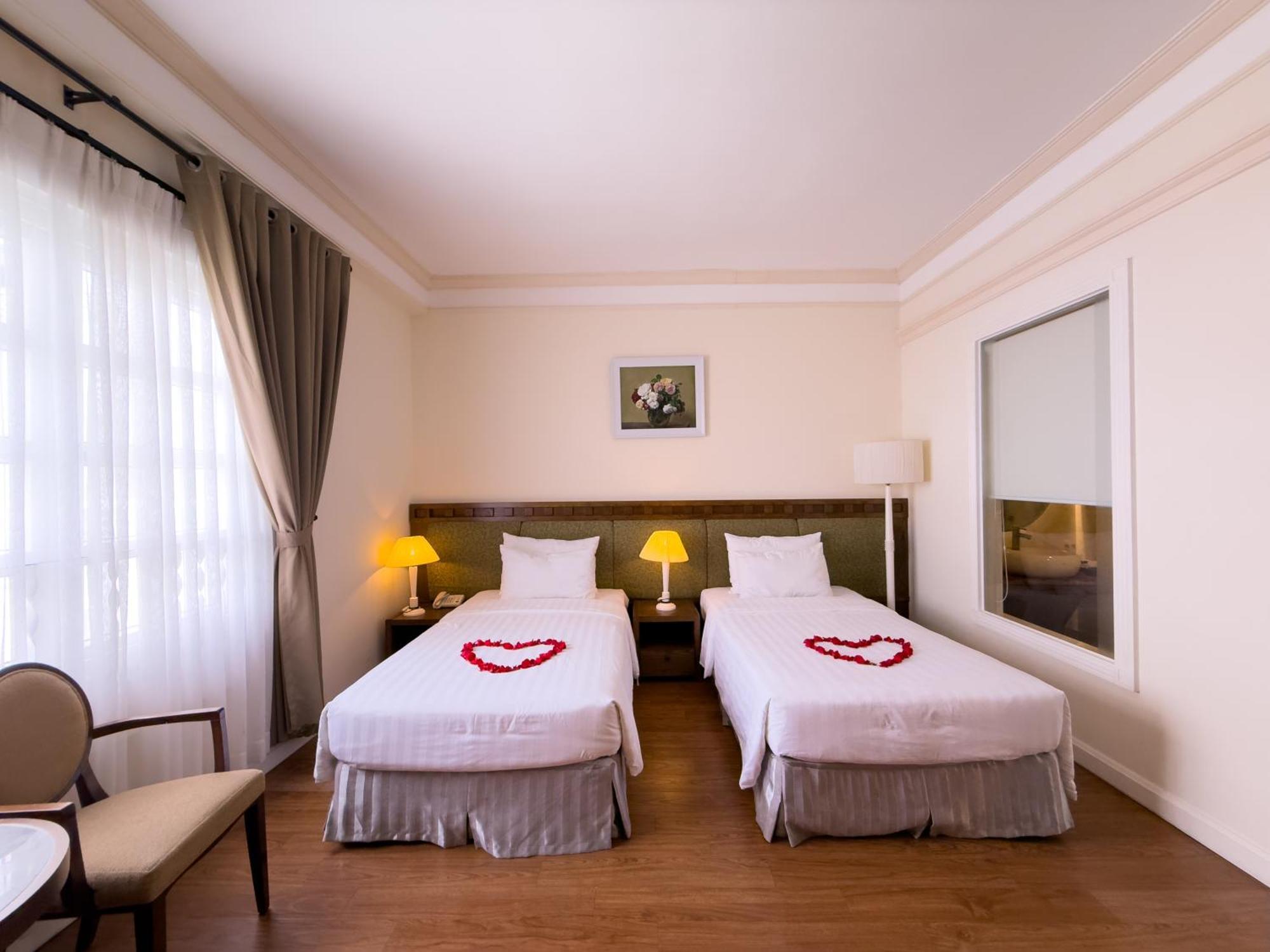 Phoenix Hotel Вунгтау Экстерьер фото