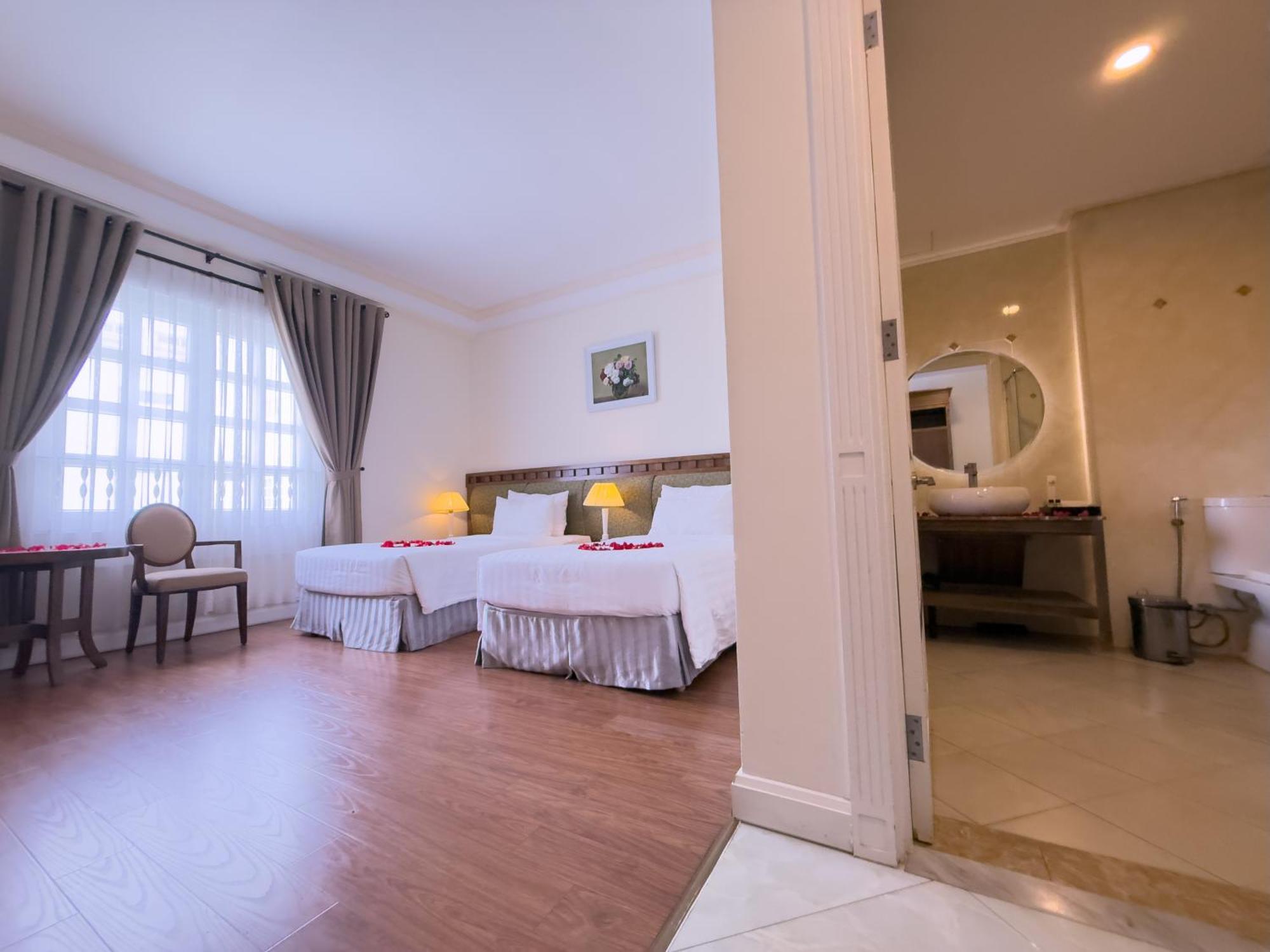 Phoenix Hotel Вунгтау Экстерьер фото