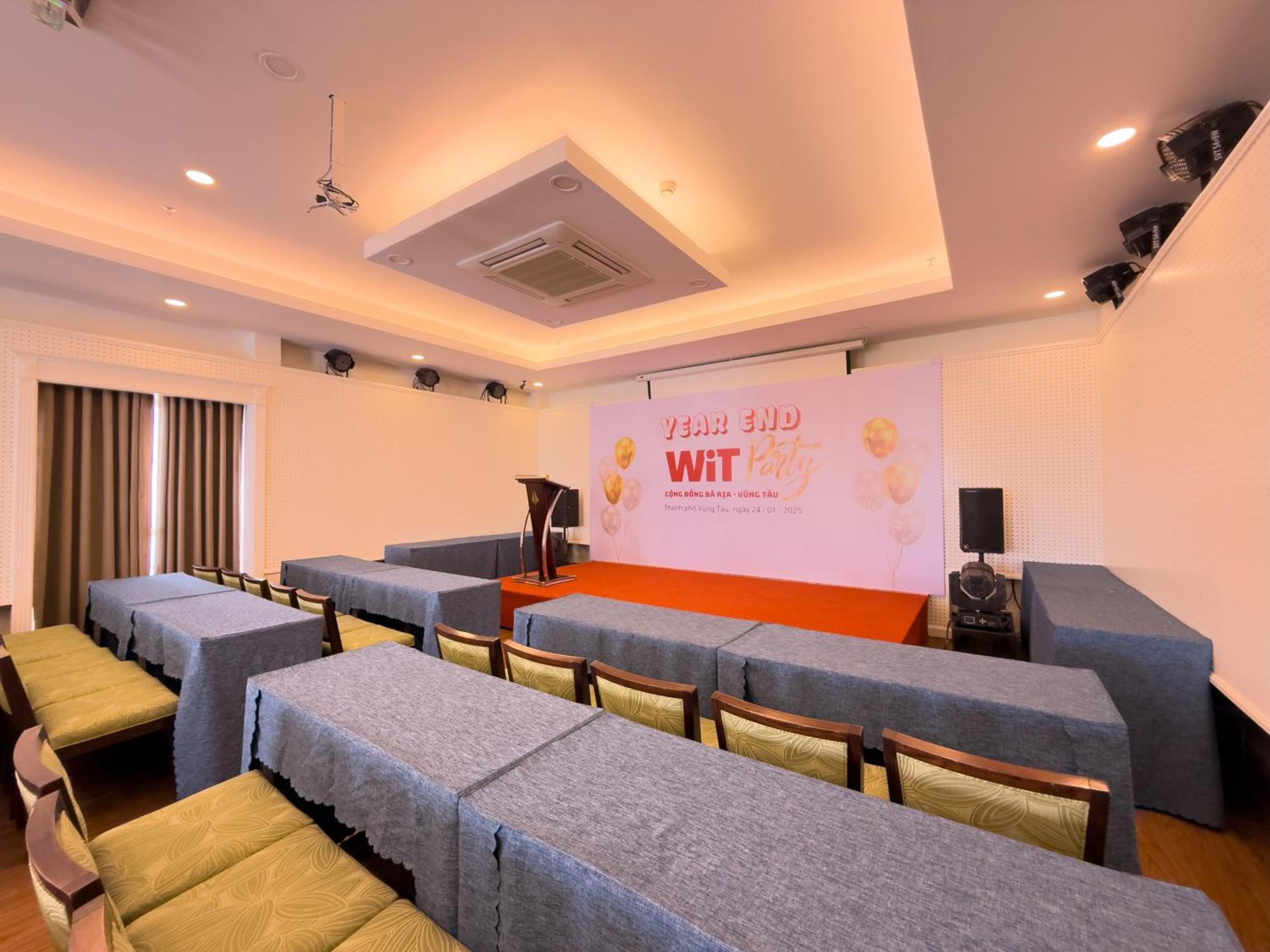 Phoenix Hotel Вунгтау Экстерьер фото